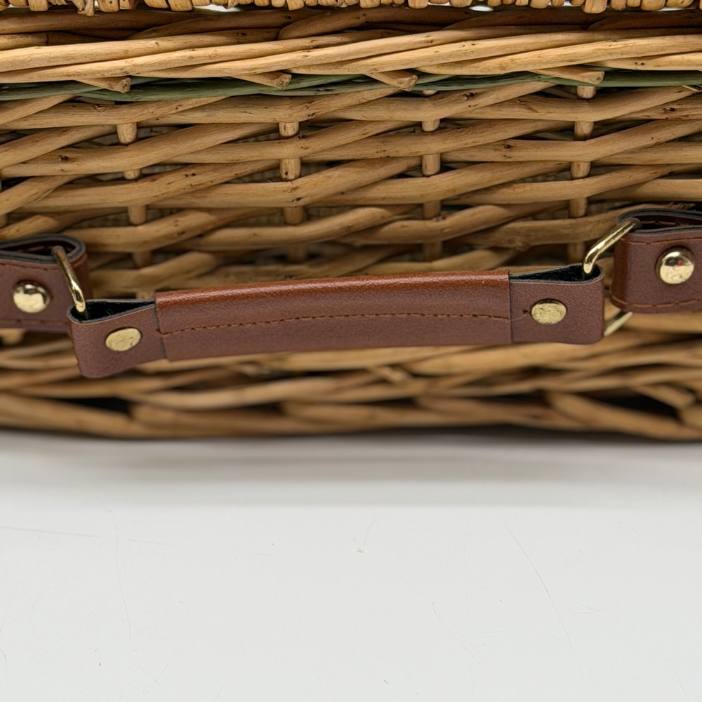 Vintage Style Woven Wicker Picnic Basket with Brown Faux Leather Buckle Straps
